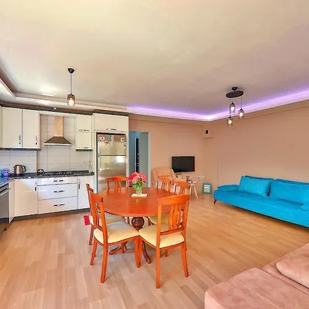 Comfortable With Pool Каш