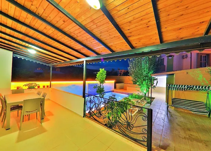 Comfortable With Pool Вилла Каш